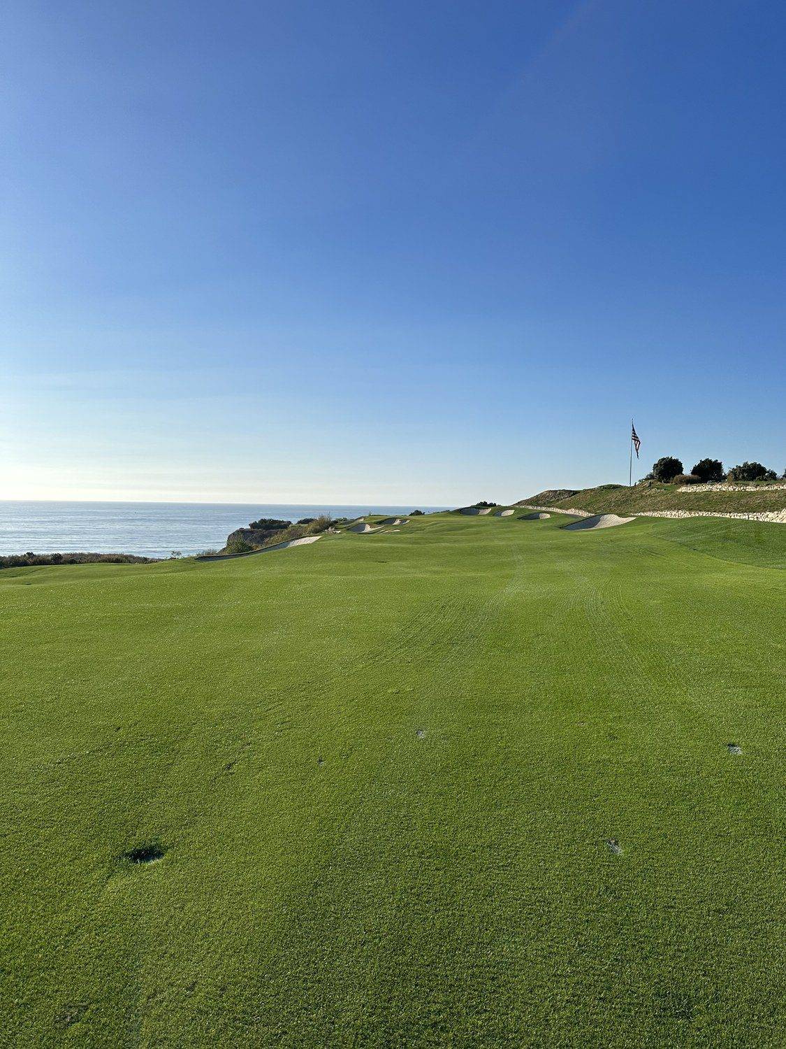 Evening Putt — Trump National Los Angeles