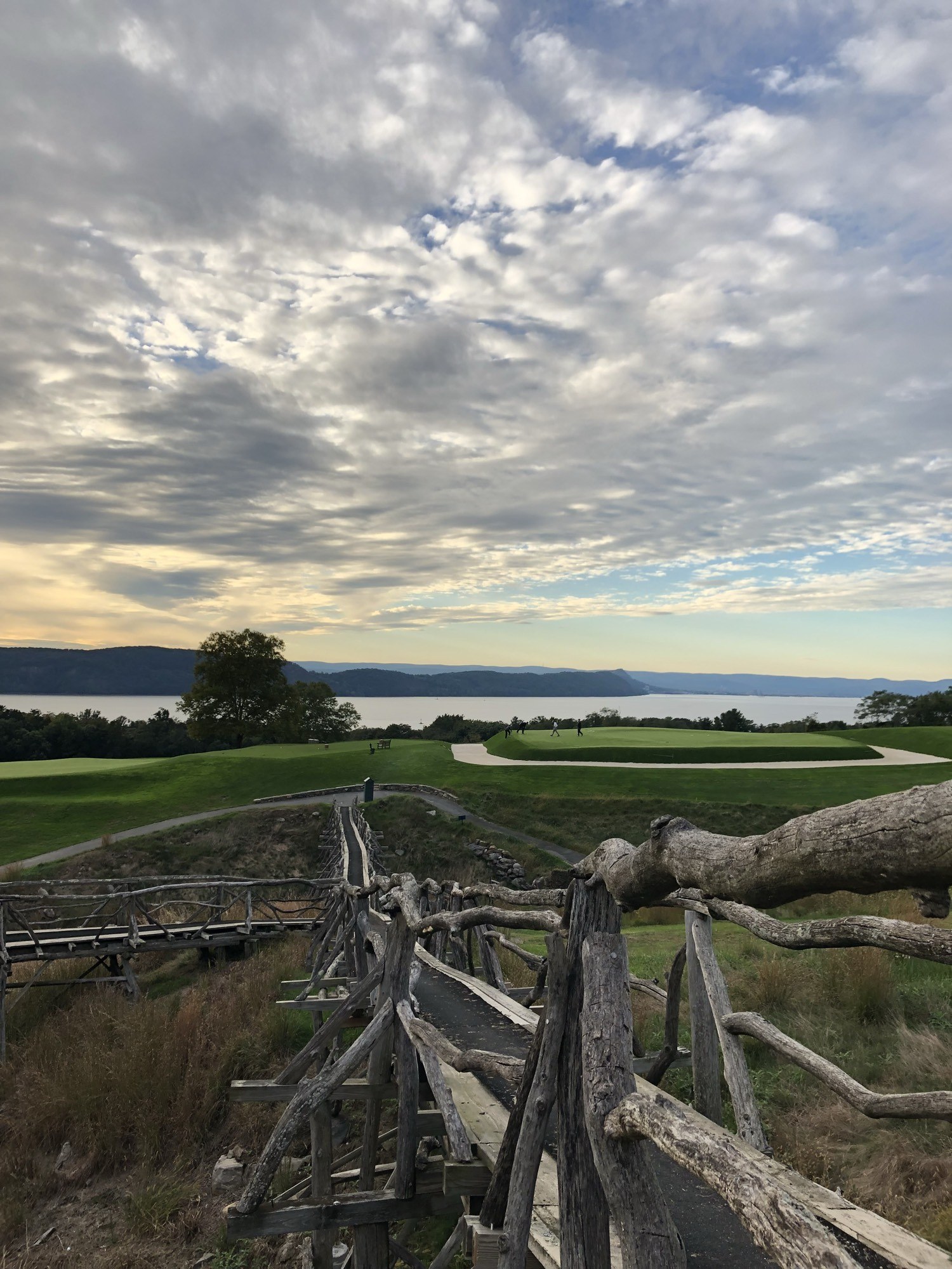 Sleepy Summer, Sleepy Hollow