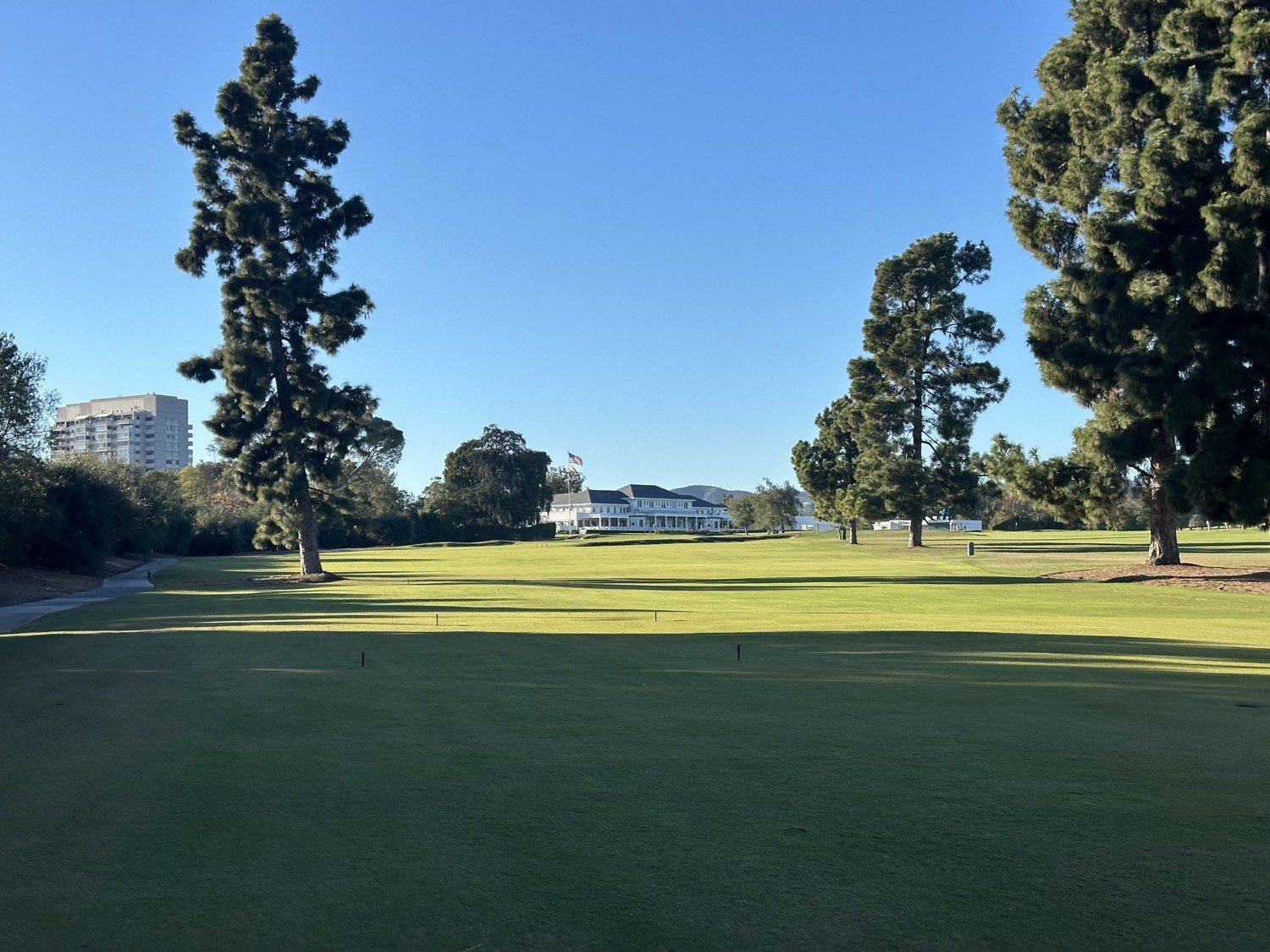 Through the Pines, Los Angeles Country Club